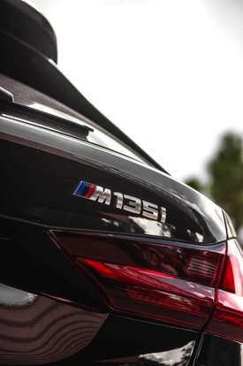 BMW-M 135i-2021