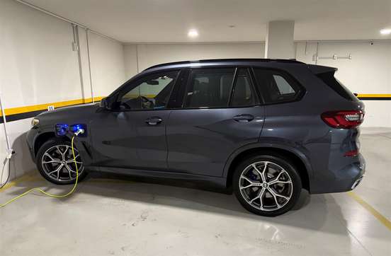 BMW-X5-2020