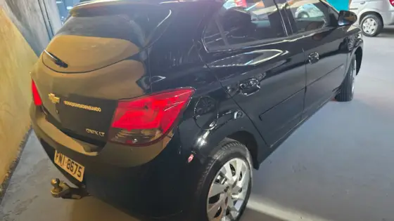 CHEVROLET ONIX 1.4 MPFI LT 8V FLEX 4P MANUAL