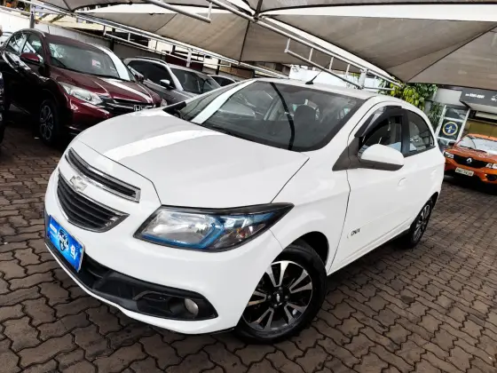 CHEVROLET ONIX 1.4 MPFI LTZ 8V FLEX 4P MANUAL