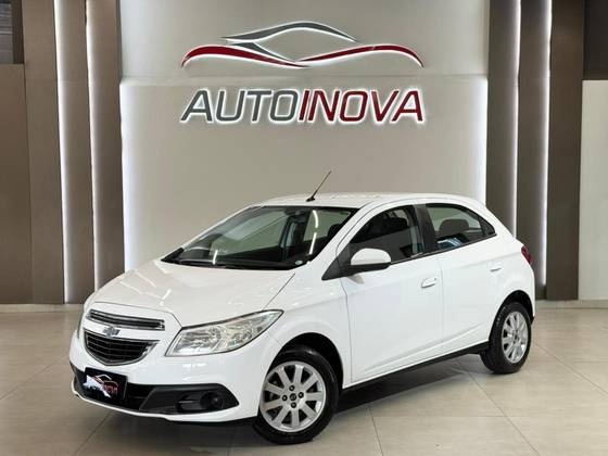 CHEVROLET ONIX 1.0 MPFI LT 8V FLEX 4P MANUAL