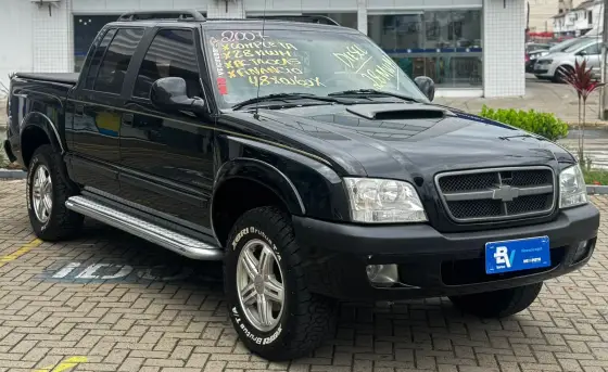 CHEVROLET S10 2.8 EXECUTIVE 4X2 CD 12V TURBO ELECTRONIC INTERCOOLER DIESEL 4P MANUAL CHEVROLET S10 2.8 EXECUTIVE 4X2 CD 12V TURBO ELECTRONIC INTERCOOLER DIESEL 4P MANUAL