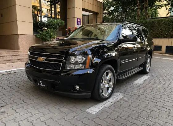 CHEVROLET SUBURBAN 5.3 LT V8 4X4 GASOLINA 4P AUTOMÁTICO