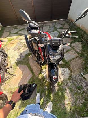 DAFRA-APACHE RTR 200 ABS-2023