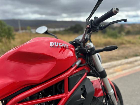 DUCATI MONSTER 797 