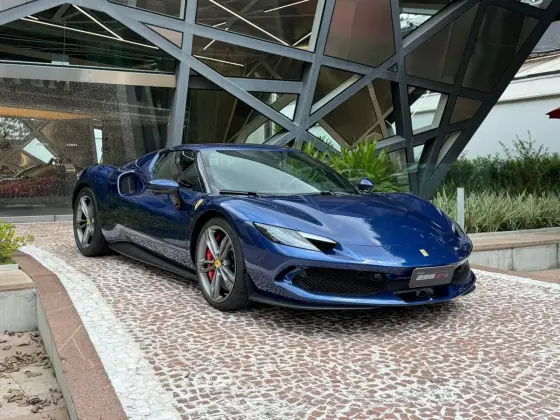 FERRARI 296 GTB 3.0 V6 TURBO PHEV F1-DCT