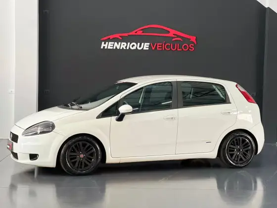 FIAT PUNTO 1.8 HLX 8V FLEX 4P MANUAL