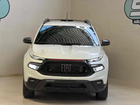 FIAT TORO 2.0 16V TURBO DIESEL ULTRA 4WD AT9