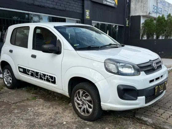 FIAT UNO 1.0 FIRE FLEX ATTRACTIVE MANUAL