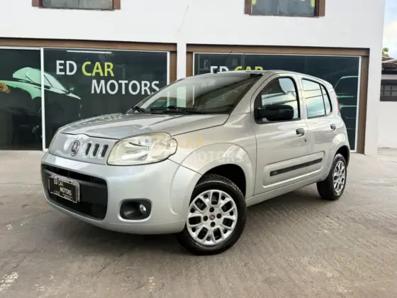 FIAT UNO 1.0 VIVACE 8V FLEX 4P MANUAL