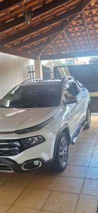 FIAT TORO 2.0 16V TURBO DIESEL RANCH 4WD AT9