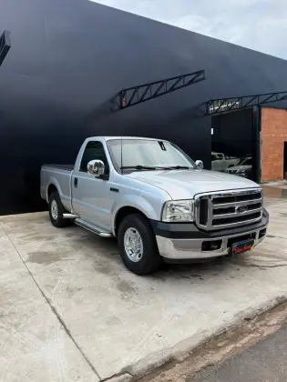 FORD F-250 3.9 XLT MAX POWER 4X4 CD DIESEL 4P MANUAL