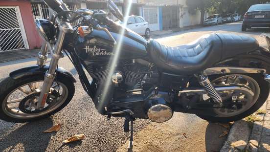 HARLEY-DAVIDSON-DYNA SUPER GLIDE-2009