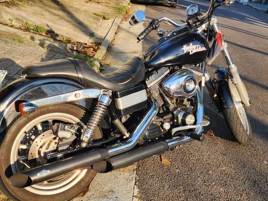 HARLEY-DAVIDSON-DYNA SUPER GLIDE HARLEY-DAVIDSON-DYNA SUPER GLIDE-2009