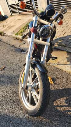 HARLEY-DAVIDSON-DYNA SUPER GLIDE-2009