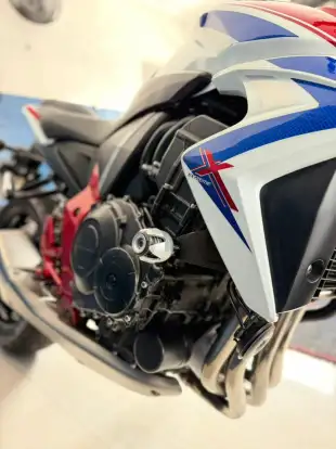 HONDA-CB 1000R-2015