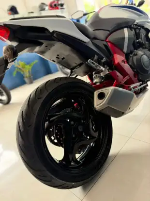HONDA-CB 1000R-2015