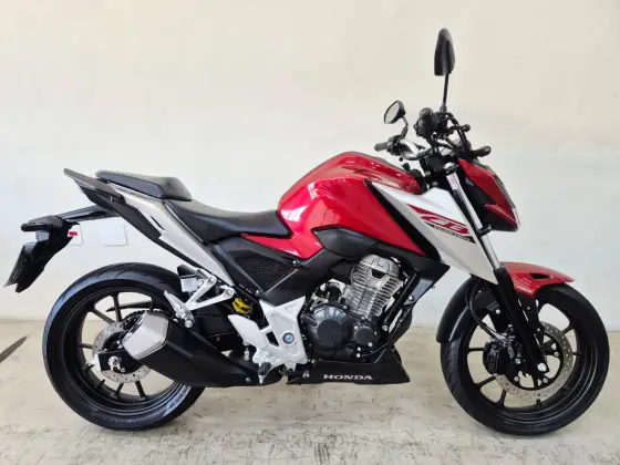 HONDA CB 300F TWISTER ABS HONDA CB 300F TWISTER ABS