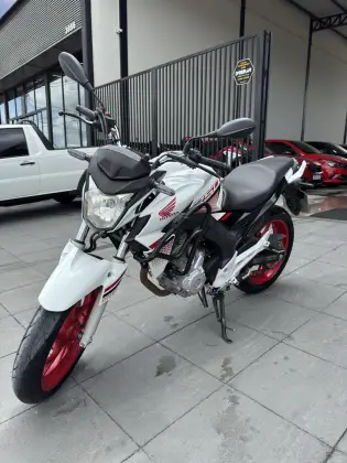 HONDA CB TWISTER 