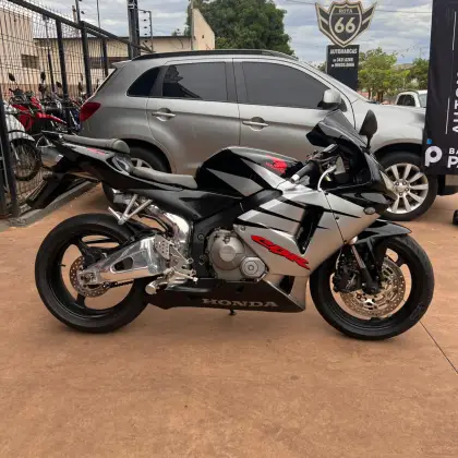 HONDA CBR 600RR 