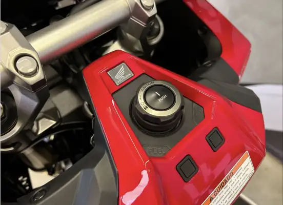 HONDA-X-ADV-2021