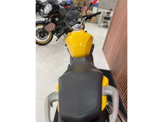 HONDA-CB 300R HONDA-CB 300R-2012