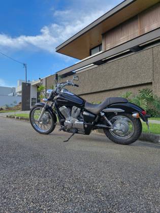 HONDA SHADOW 750 