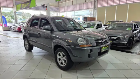 HYUNDAI TUCSON 2.0 MPFI GLS 16V 143CV 2WD FLEX 4P AUTOMÁTICO