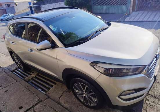 HYUNDAI-TUCSON-2016
