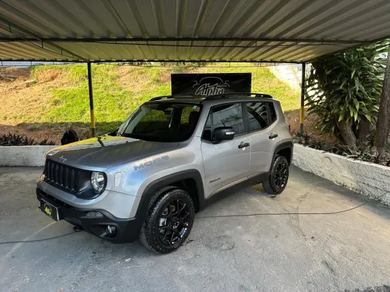JEEP RENEGADE 2.0 16V TURBO DIESEL MOAB 4P 4X4 AUTOMÁTICO