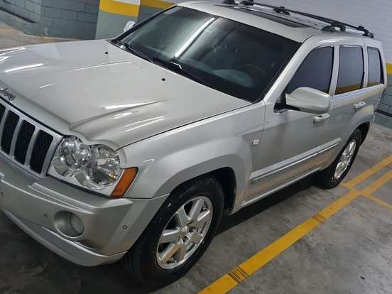 JEEP-GRAND CHEROKEE-5.7 OVERLAND HEMI 4X4 V8 16V GASOLINA 4P AUTOMÁTICO JEEP-GRAND CHEROKEE-2007