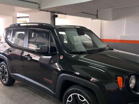 JEEP-RENEGADE-2.0 16V TURBO DIESEL TRAILHAWK 4P 4X4 AUTOMÁTICO JEEP-RENEGADE-2015