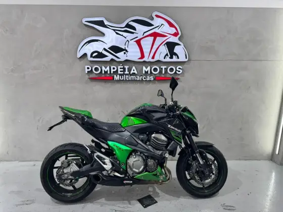 KAWASAKI Z800 