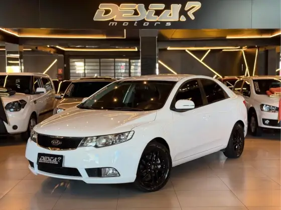 KIA CERATO 1.6 SX3 16V GASOLINA 4P AUTOMÁTICO