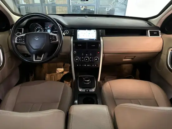LAND ROVER-DISCOVERY SPORT-2018