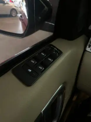 LAND ROVER-DISCOVERY SPORT-2018