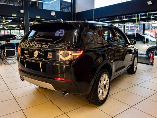 LAND ROVER-DISCOVERY SPORT-2.0 16V SI4 TURBO GASOLINA HSE 4P AUTOMÁTICO LAND ROVER-DISCOVERY SPORT-2017