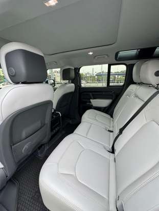 LAND ROVER-DEFENDER-2024