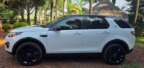 LAND ROVER-DISCOVERY SPORT-2016