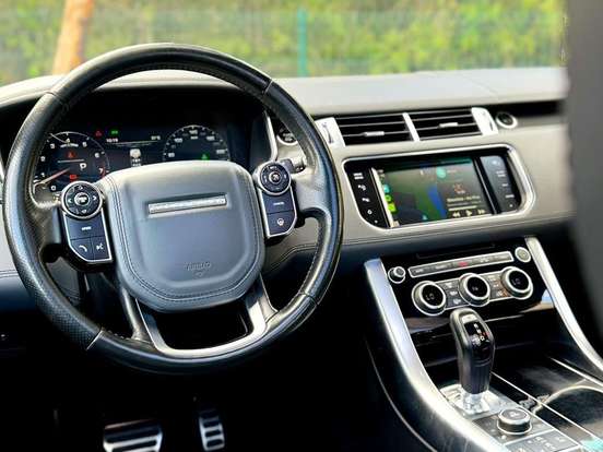 LAND ROVER-RANGE ROVER SPORT-5.0 AUTOBIOGRAPHY DYNAMIC 4X4 V8 32V GASOLINA 4P AUTOMÁTICO LAND ROVER-RANGE ROVER SPORT-2015