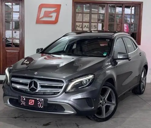 MERCEDES-BENZ GLA 200 1.6 CGI VISION 16V TURBO GASOLINA 4P AUTOMÁTICO