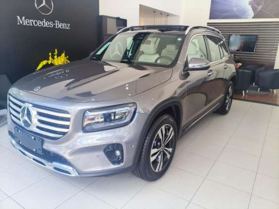 MERCEDES-BENZ-GLB 220-2025
