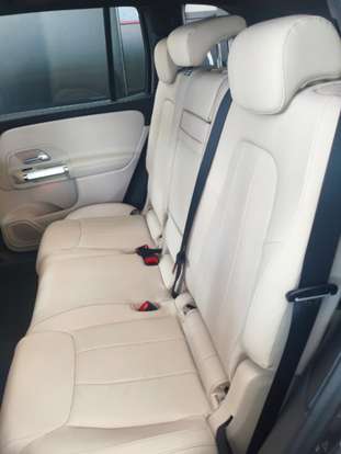 MERCEDES-BENZ-GLB 220-2025