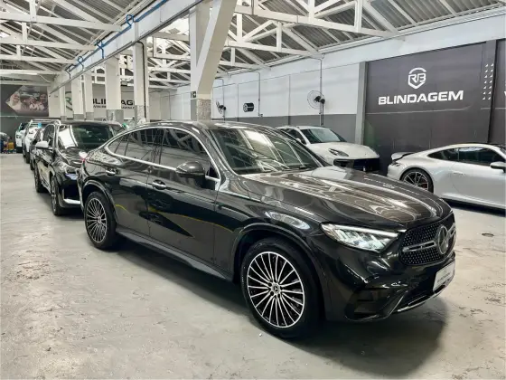 MERCEDES-BENZ GLC 300 2.0 MHEV AMG LINE COUPÉ 4MATIC 9G-TRONIC