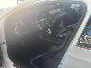 MERCEDES-BENZ-A 200-2021