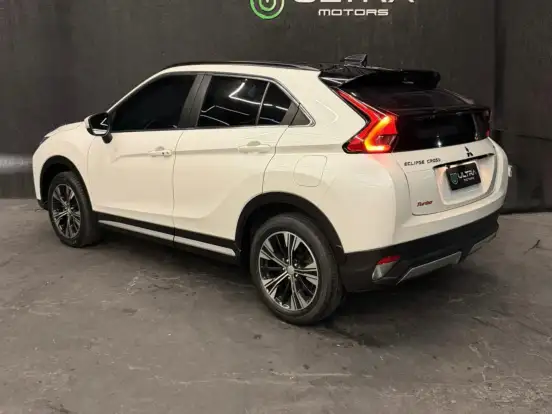 MITSUBISHI-ECLIPSE CROSS-1.5 MIVEC TURBO GASOLINA HPE-S CVT MITSUBISHI-ECLIPSE CROSS-2021