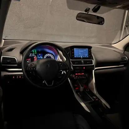 MITSUBISHI-ECLIPSE CROSS-2021