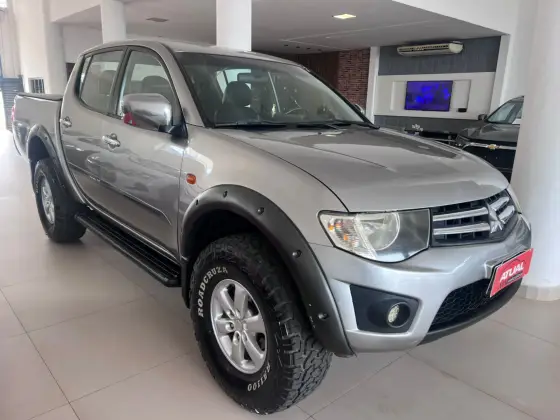 MITSUBISHI L200 TRITON 3.2 GLS 4X4 CD 16V TURBO INTERCOLER DIESEL 4P MANUAL