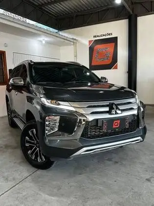 MITSUBISHI PAJERO SPORT 2.4 16V MIVEC TURBO DIESEL HPE AWD AUTOMÁTICO