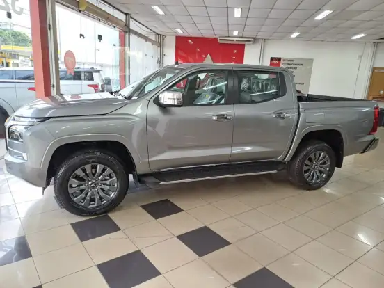 MITSUBISHI-TRITON-2.4 BITURBO DIESEL CD HPE-S 4X4 AUTOMÁTICO MITSUBISHI-TRITON-2025